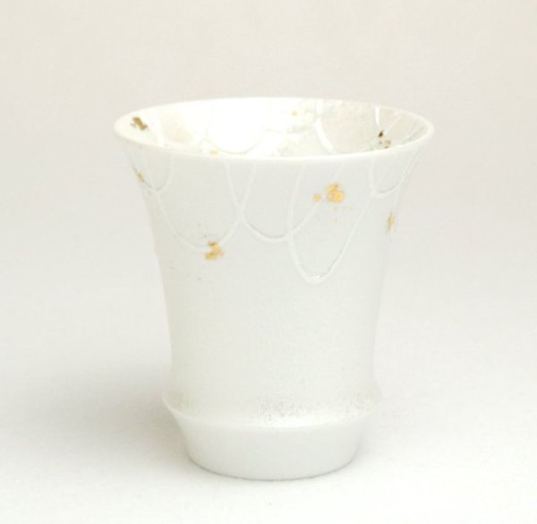 画像1: 【有田焼匠の蔵】SAKE GLASS　結（反） (1)