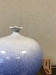 画像2: 藍染水滴花瓶 木箱付/木札付[有田焼 真右ェ門窯］ (2)