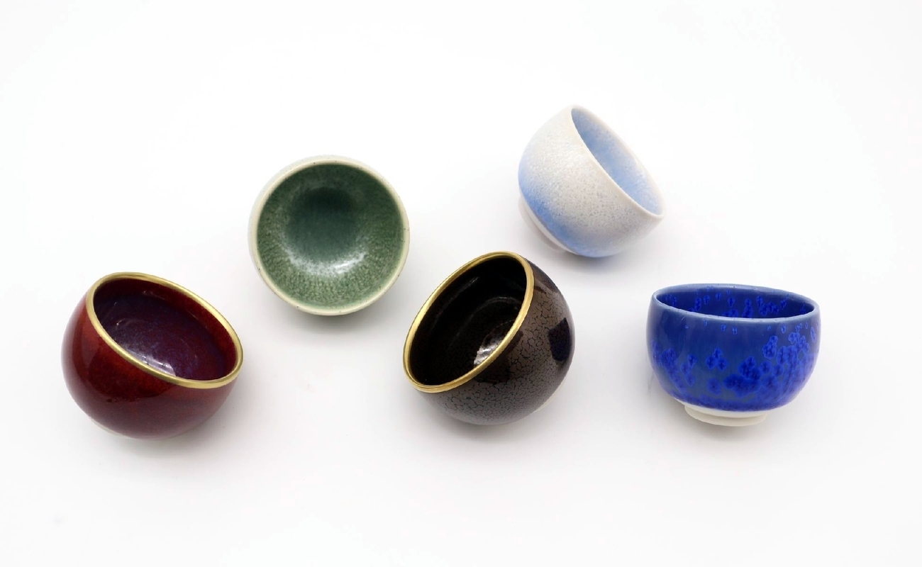 有田焼　有田陶芸ぐい呑５個組　日展作家 有田焼 有田陶芸ぐい呑5個組 日展作家 有田焼 有田陶芸ぐい呑5個